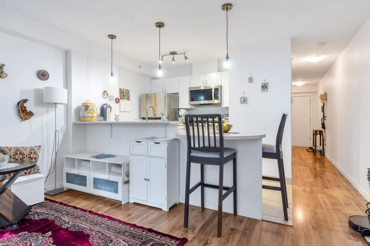 Pantry Photo of 311 528 Rochester Avenue, Coquitlam, BC