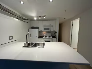 Breakfast Nook Photo of 909 1331 W Georgia Street, Vancouver, BC