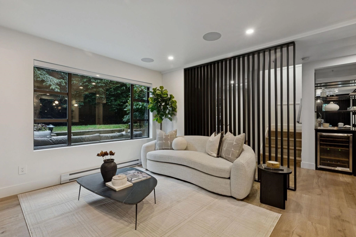 Exterior Front Photo of 104 2119 Yew Street, Vancouver, BC