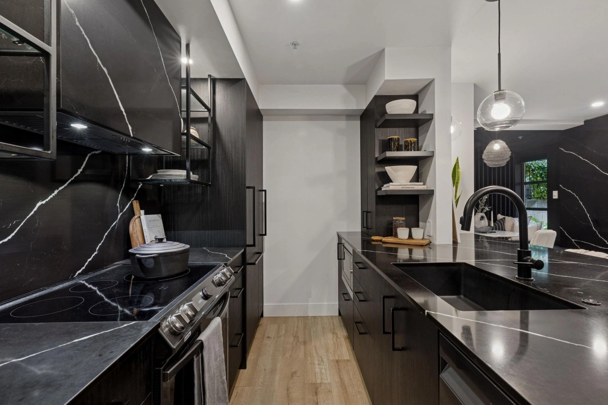 Office / Den Photo of 104 2119 Yew Street, Vancouver, BC