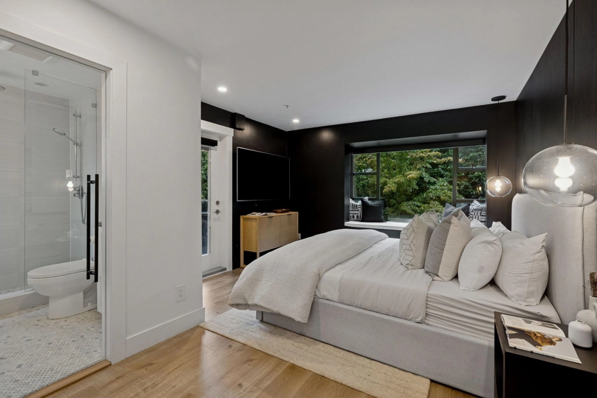 Outdoor Kitchen Photo of 104 2119 Yew Street, Vancouver, BC