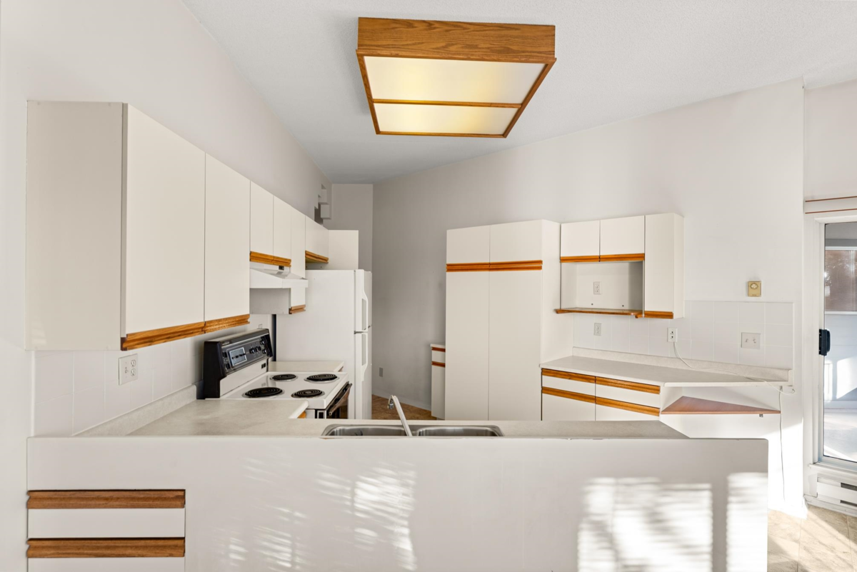 Primary Bathroom Photo of 204 7671 Abercrombie Drive, Richmond, BC