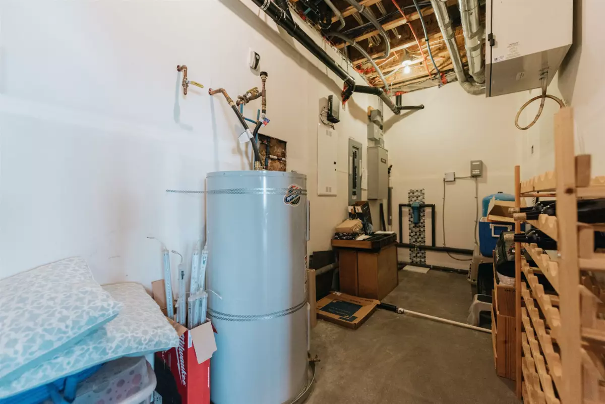 Garden / Landscaping Photo of 2247 Pixton Road, Roberts Creek, BC