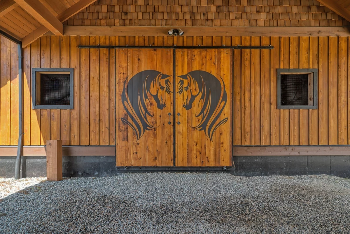 Outdoor Kitchen Photo of 2247 Pixton Road, Roberts Creek, BC