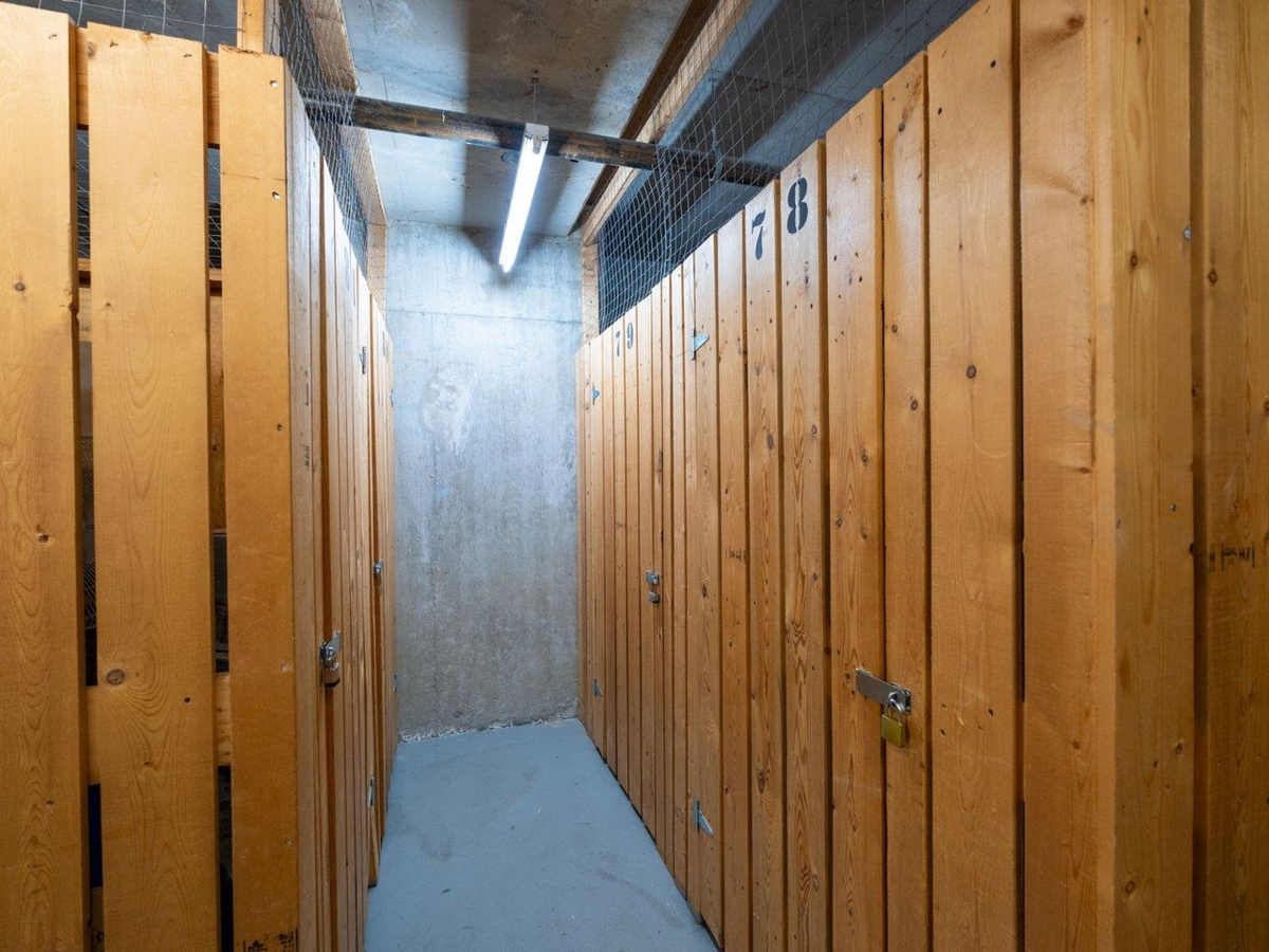 Bedroom 4 Photo of 1005 2088 Madison Avenue, Burnaby, BC