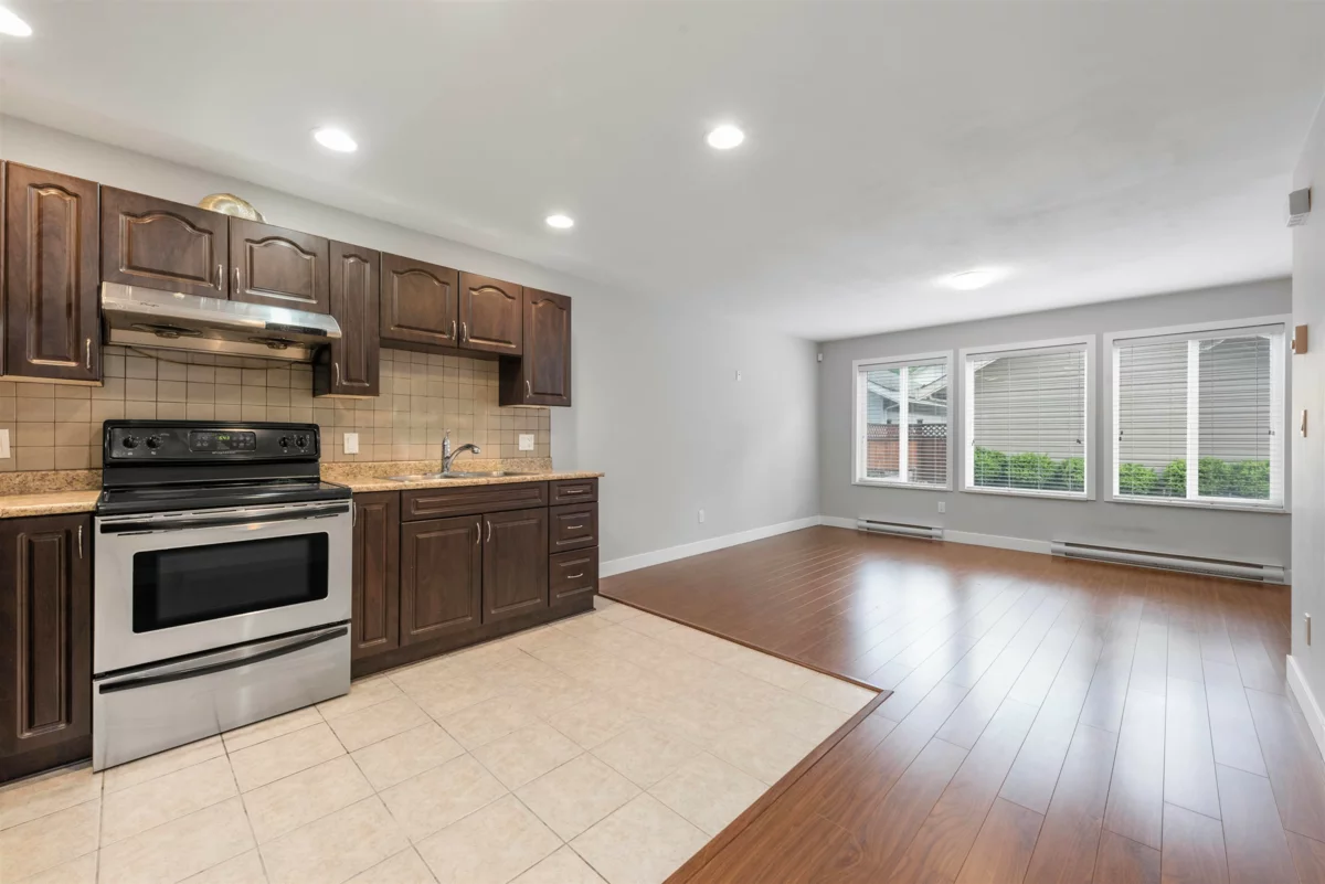 Basement Recreation Room Photo of 3382 Darwin Avenue, Coquitlam, BC