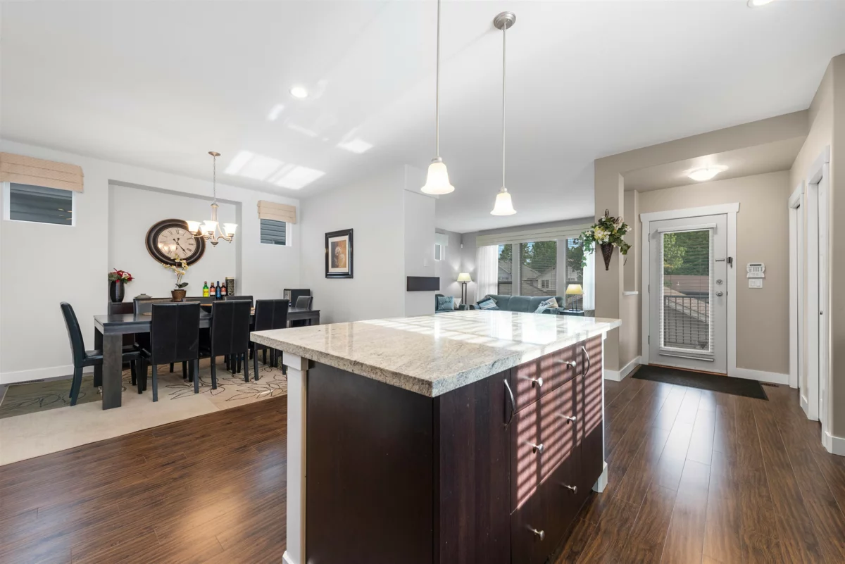 Breakfast Nook Photo of 3382 Darwin Avenue, Coquitlam, BC