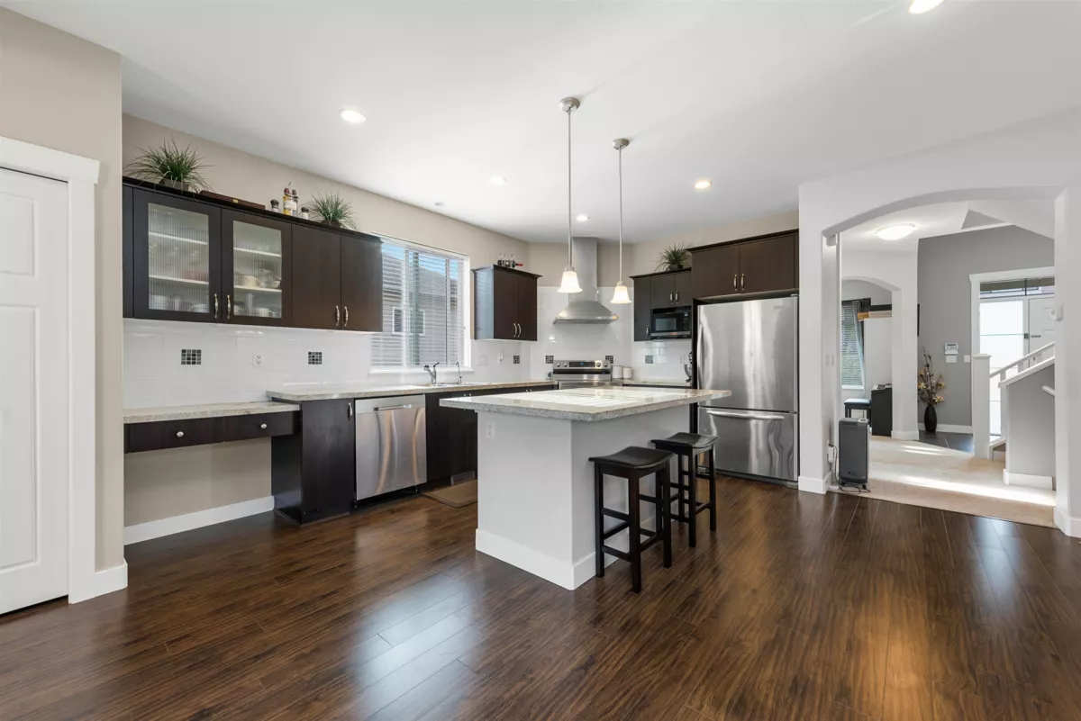 Dining Area Photo of 3382 Darwin Avenue, Coquitlam, BC