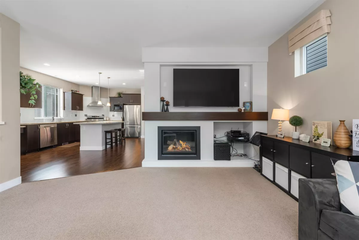 Family Room Photo of 3382 Darwin Avenue, Coquitlam, BC