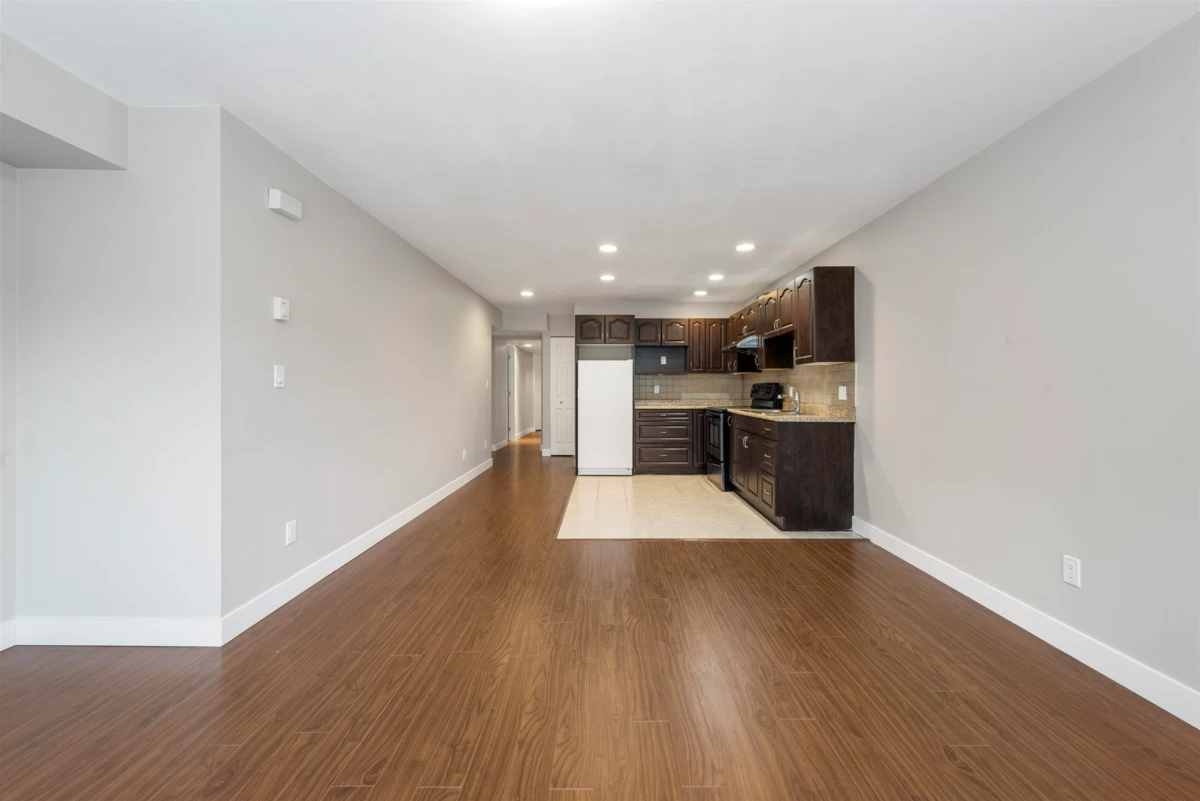Laundry Room Photo of 3382 Darwin Avenue, Coquitlam, BC