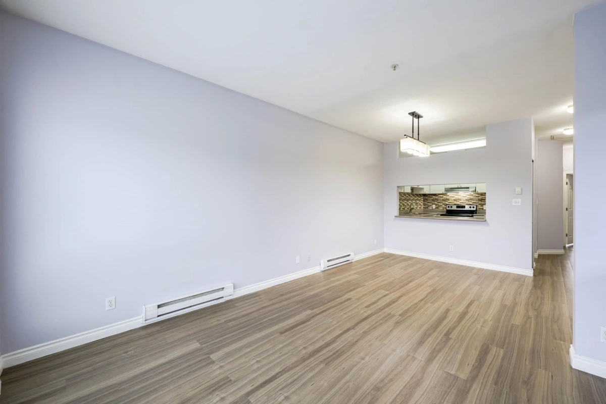 Bedroom 3 Photo of 201 19897 56 Avenue, Langley, BC