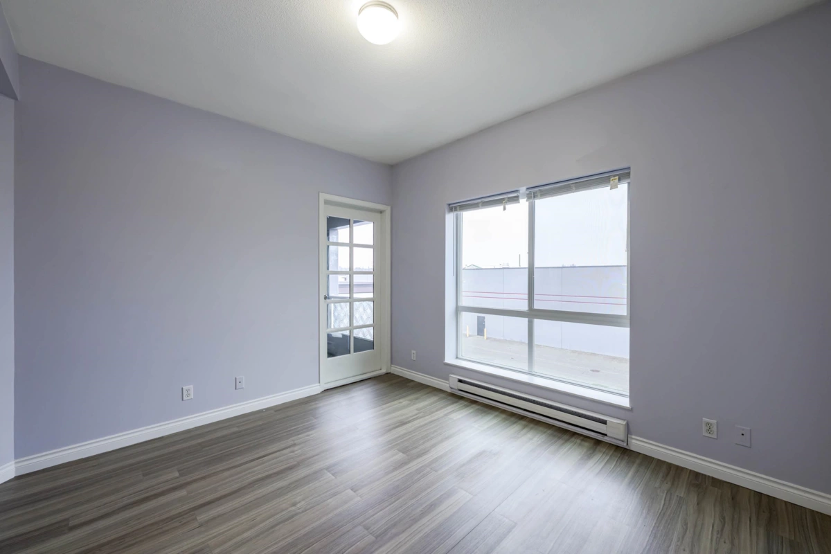 Hallway Photo of 201 19897 56 Avenue, Langley, BC