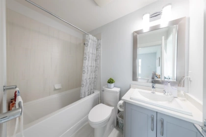 Laundry Room Photo of 16586 21 Avenue, Surrey, BC