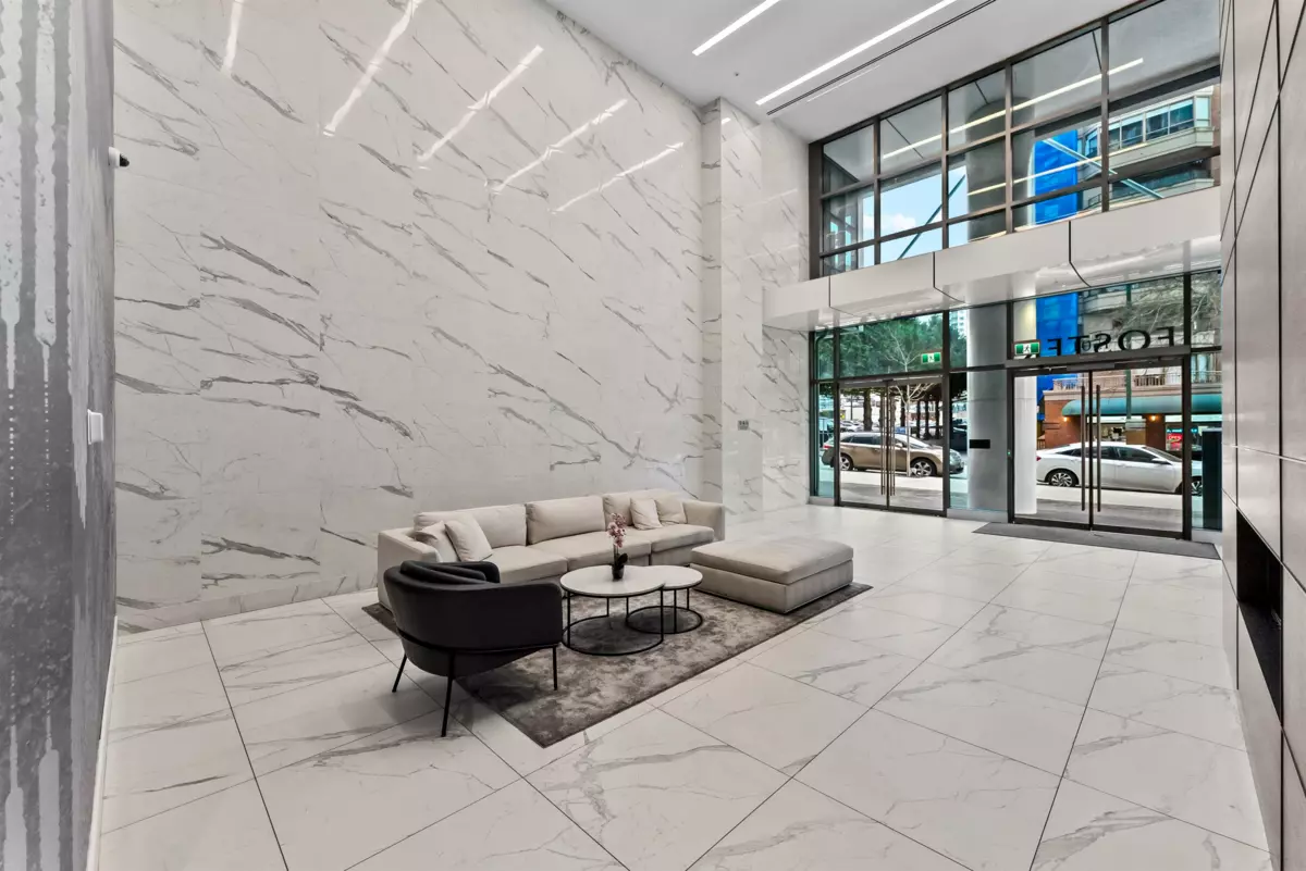 Basement Recreation Room Photo of 803 1501 Foster Street, White Rock, BC