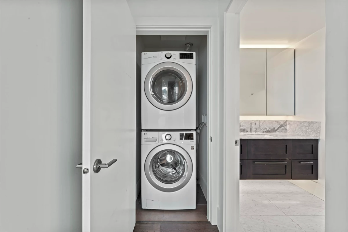 Bedroom 4 Photo of 803 1501 Foster Street, White Rock, BC