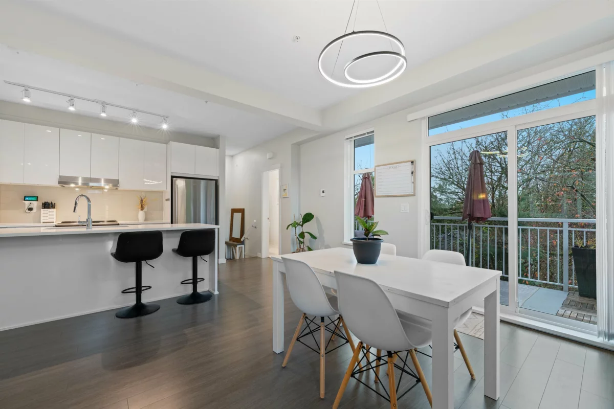 Family Room Photo of 1904 11295 Pazarena Place, Maple Ridge, BC