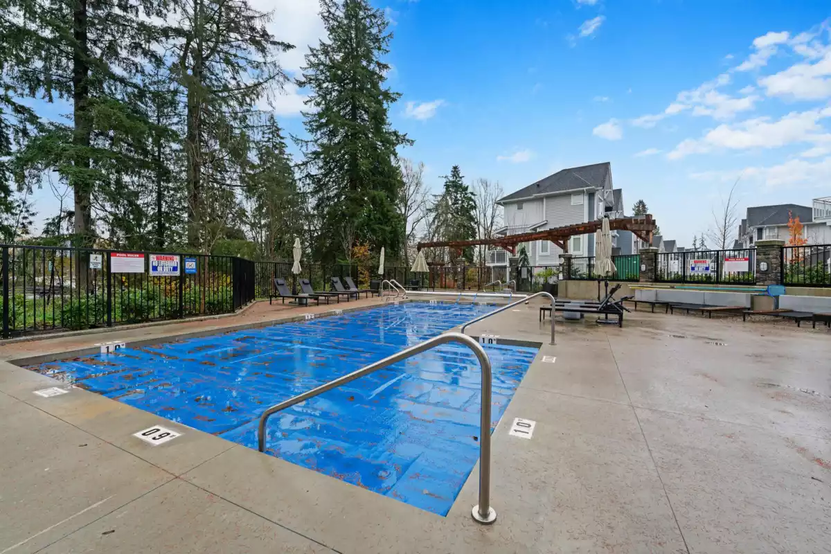 Laundry Room Photo of 1904 11295 Pazarena Place, Maple Ridge, BC