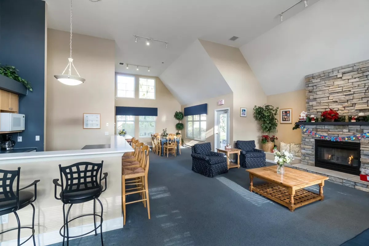 Community Amenities Photo (Clubhouse) of 31 14877 33 Avenue, Surrey, BC