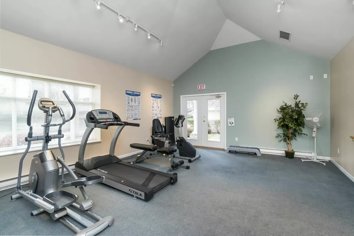 Fitness Center Photo Near 31 14877 33 Avenue, Surrey, BC
