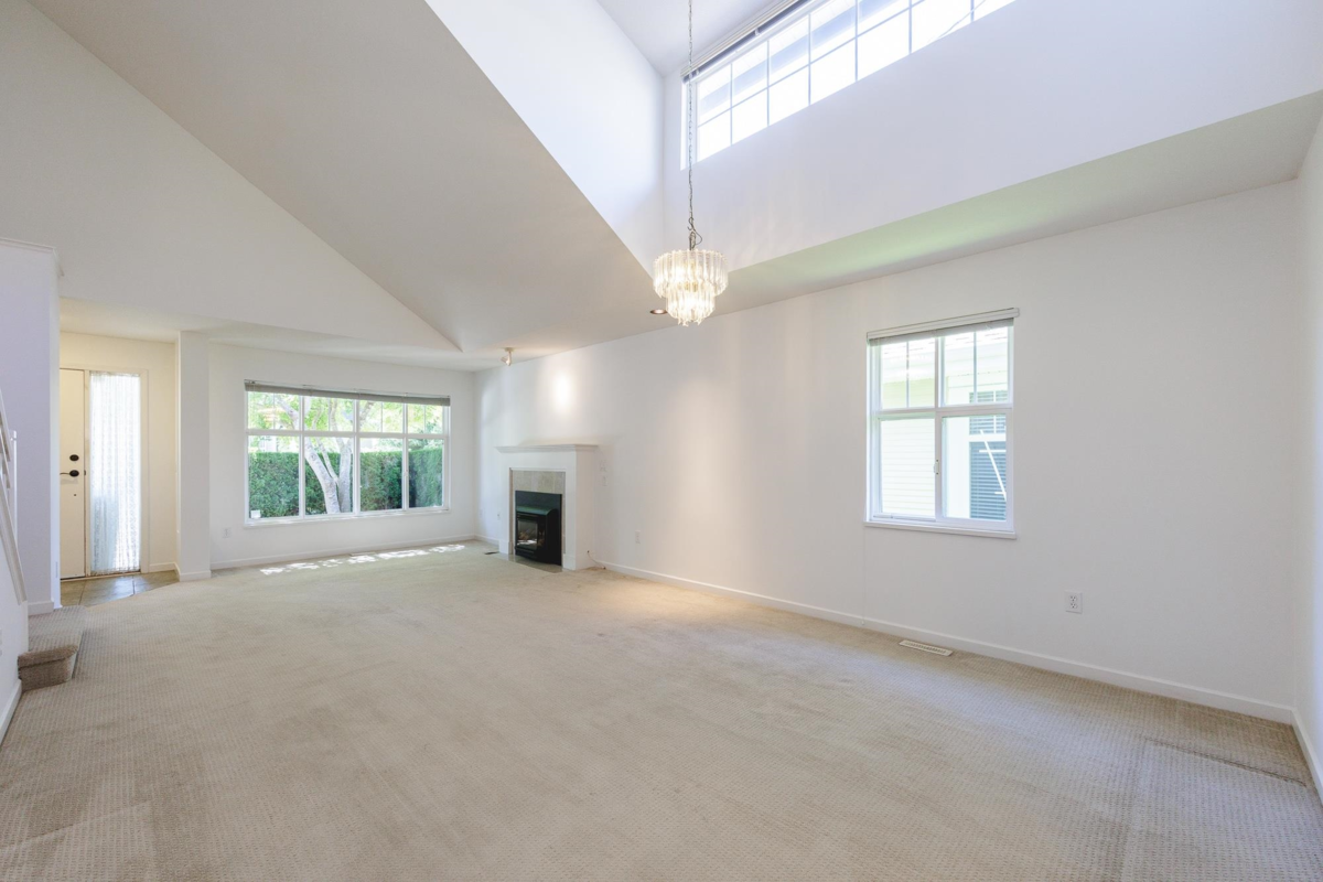 Pantry Photo of 31 14877 33 Avenue, Surrey, BC