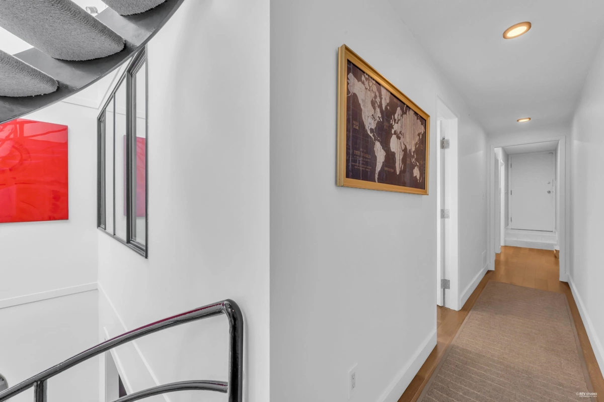 Basement Recreation Room Photo of 2243 Oak Street, Vancouver, BC