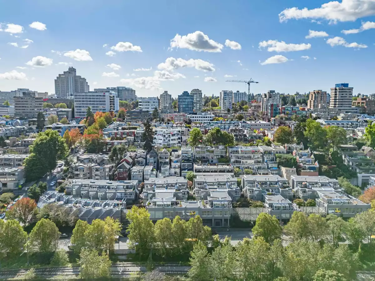 Fitness Center Photo Near 2243 Oak Street, Vancouver, BC