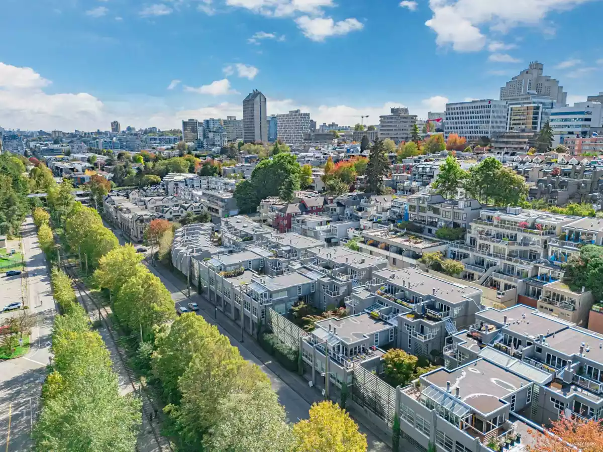 Street View Photo of 2243 Oak Street, Vancouver, BC
