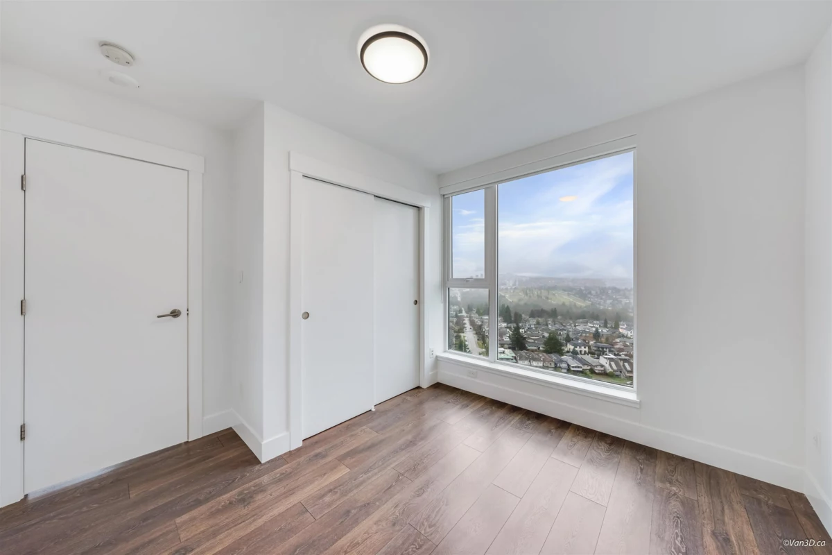 Hallway Photo of 1608 4711 Hazel Street, Burnaby, BC
