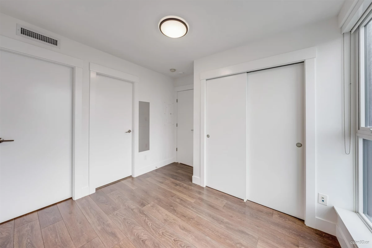 Laundry Room Photo of 1608 4711 Hazel Street, Burnaby, BC