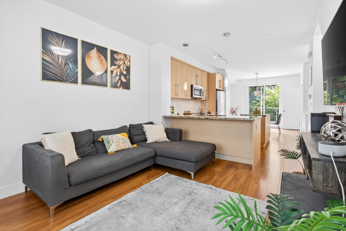 Dining Area Photo of 37 8250 209b Street, Langley, BC