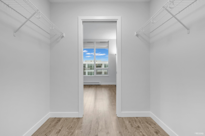 1813 6188 No. 3 Road, Richmond, BC, Richmond — Apartment/Condo for sale