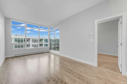 1813 6188 No. 3 Road, Richmond, BC, Richmond — Apartment/Condo for sale