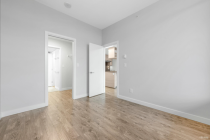 1813 6188 No. 3 Road, Richmond, BC, Richmond — Apartment/Condo for sale