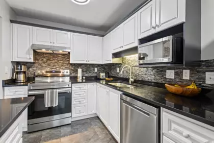 Pantry Photo of 206 32120 Mt Waddington Avenue, Abbotsford, BC