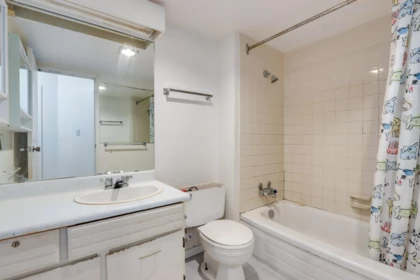 Laundry Room Photo of 904 5932 Patterson Avenue, Burnaby, BC