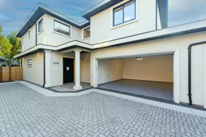 4228 Williams Road, Richmond, BC, Richmond — Half Duplex for sale