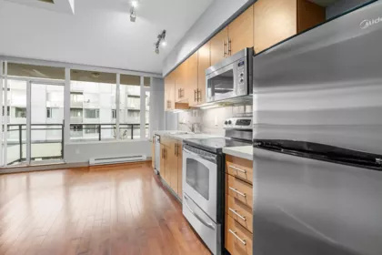621 9009 Cornerstone Mews, Burnaby, BC, Burnaby — Apartment/Condo for sale