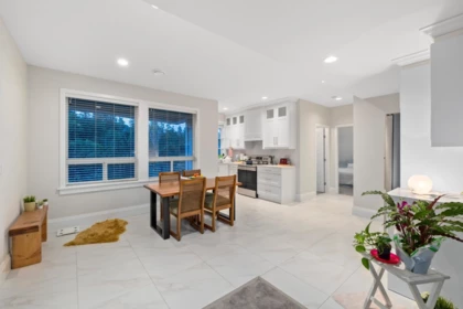 Swimming Pool Photo of 2736 Aquila Drive, Abbotsford, BC