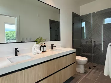 601 2235 E Broadway, Vancouver, BC