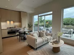 601 2235 E Broadway, Vancouver, BC