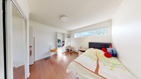 Entry Foyer Photo of 7920 Frobisher Drive, Richmond, BC