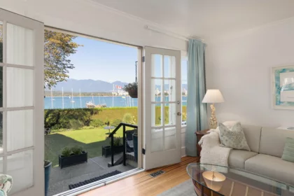 2449 Point Grey Road, Vancouver, BC, Vancouver — Townhouse for sale