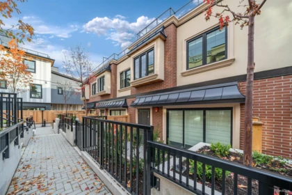 105 918 W 32nd Avenue, Vancouver, BC, Vancouver — Townhouse for sale
