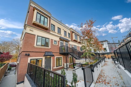 105 918 W 32nd Avenue, Vancouver, BC, Vancouver — Townhouse for sale