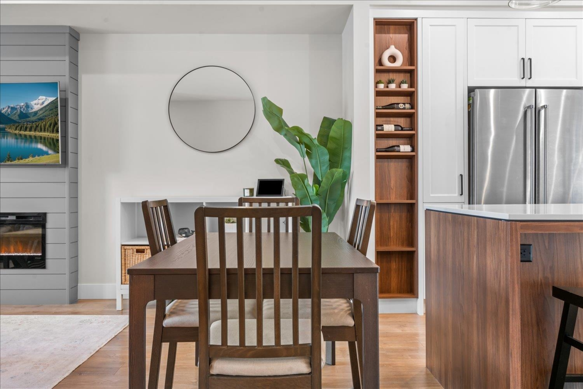 Primary Bathroom Photo of 10 45500 Campus Drive, Chilliwack, BC