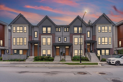 10 45500 Campus Drive, Chilliwack, BC, Chilliwack — Townhouse for sale
