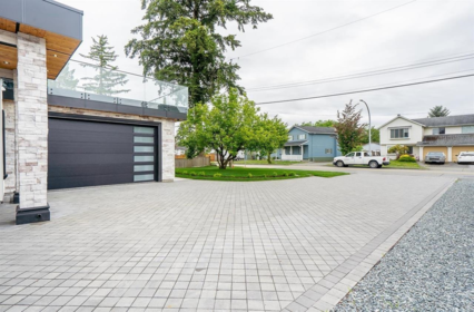 6052 172 Street, Surrey, BC, Surrey — Single Family Residence for sale
