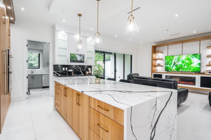 Kitchen Photo of 6052 172 Street, Surrey, BC