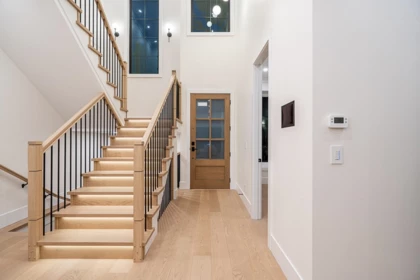 2 8667 Armstrong Avenue, Burnaby, BC