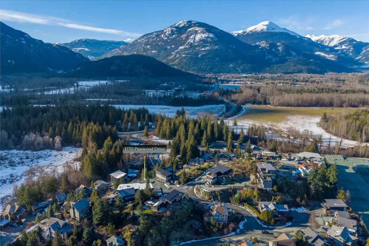 Basement Recreation Room Photo of 1770 Pinewood Drive, Pemberton, BC